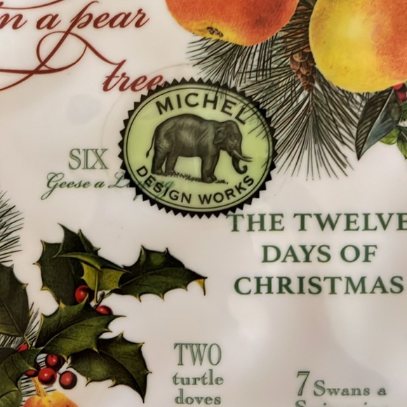 🆕 Michel Design Works-Christmas Tree Plate🌲 - Picture 2 of 9